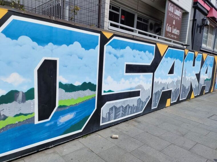 osaka-guided-walking-tour-to-castle-shinsekai-dotonbori