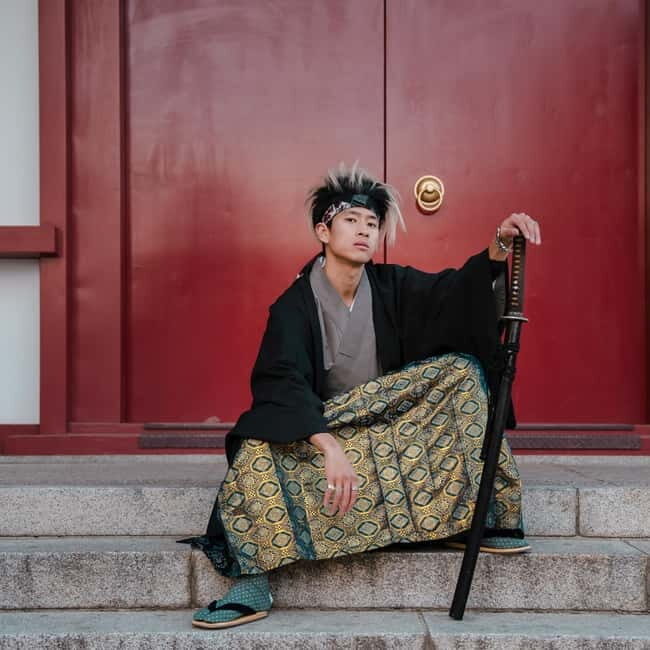 Osaka: Hakama rental 1-day plan - Osaka: Hakama Rental 1-Day Plan – A Practical and Authentic Cultural Experience