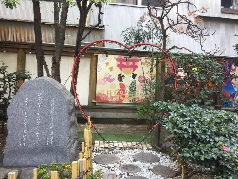 osaka-half-day-private-guided-tour-of-kita-modern-city