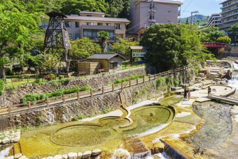 osaka-himeji-castle-arima-onsen-mt-rokko-1-day-bus-tour