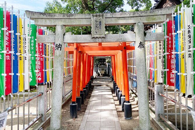 Osaka Historic Matsubara Cycling Tour with Traditional Lunch - Key Points