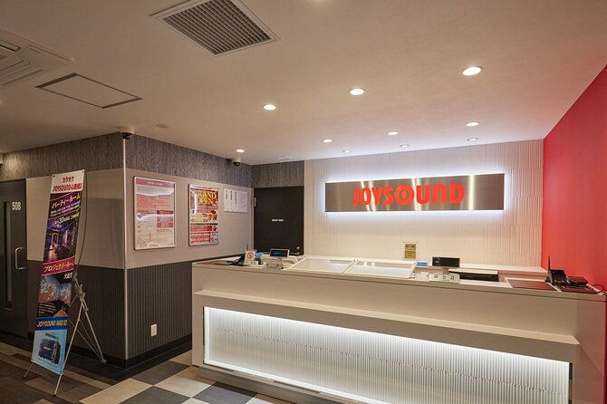 osaka-karaoke-box-for-1-hour-with-all-you-can-drink