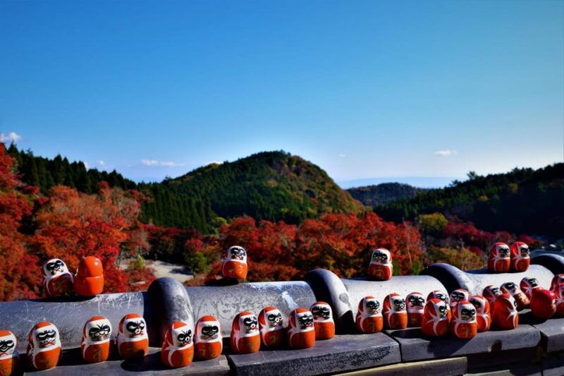 osaka-katsuo-ji-temple-autumn-leaves-guided-tour