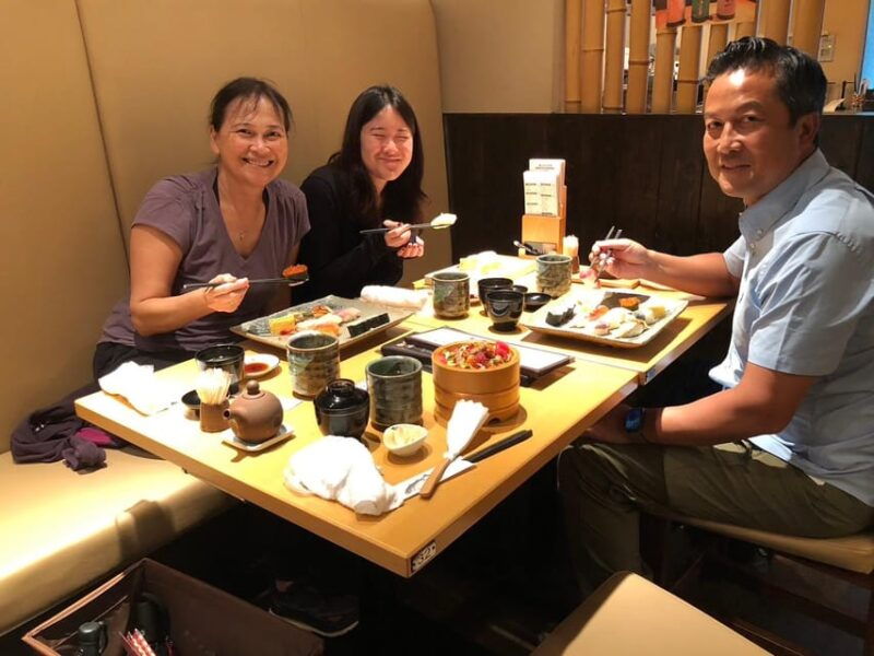 osaka-kurmoun-marketa-friendly-food-journey-through-culture