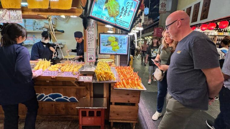 osaka-kurumon-market-all-you-can-eat-food-culture-tour