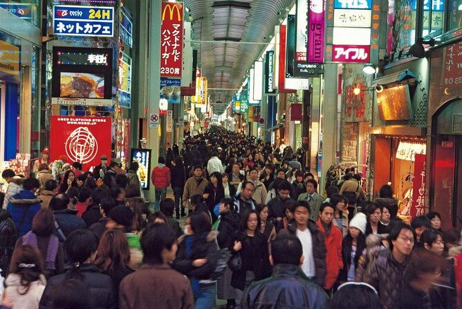 osaka-local-experience-historic-tenma-to-dotonbori-pop-culture