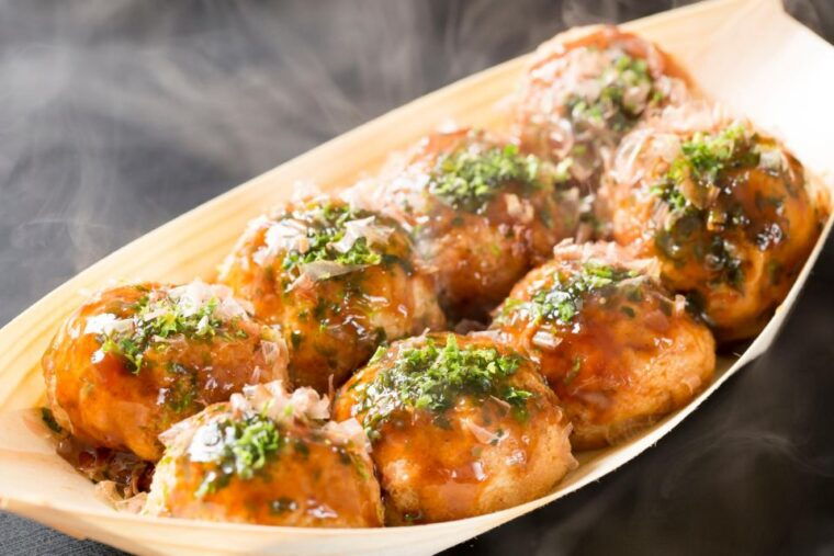 osaka-local-foodie-tour-in-dotonbori-and-shinsekai