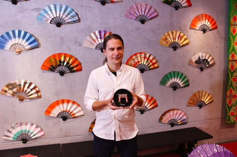 osaka-maki-e-lacquer-painting-and-matcha-experience