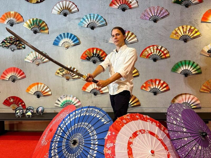 osaka-maki-e-lacquer-painting-and-matcha-experience