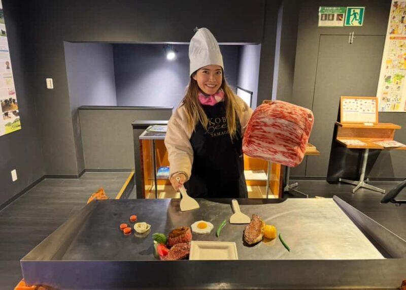 Osaka: Nightlife Tour with a Local - Key Points