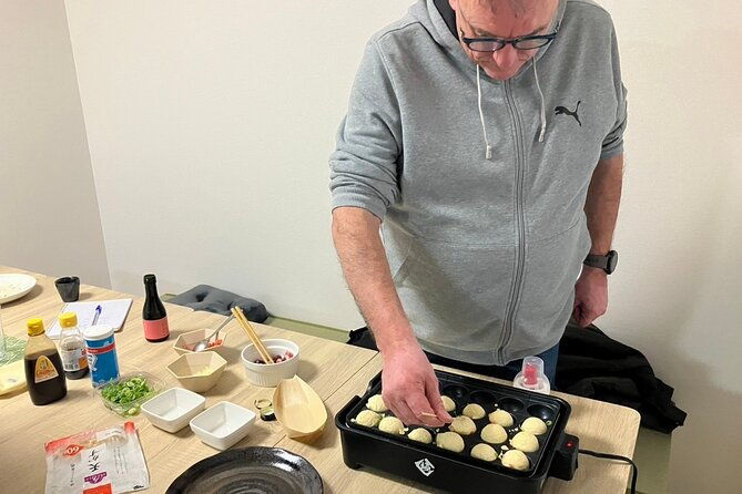 osaka-okonomiyaki-cooking-class-how-to-make-it-at-home