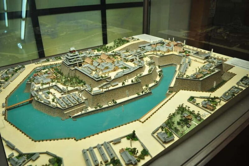 Osaka: Osaka Castle 3 hours Historical Walking Tour - Final thoughts