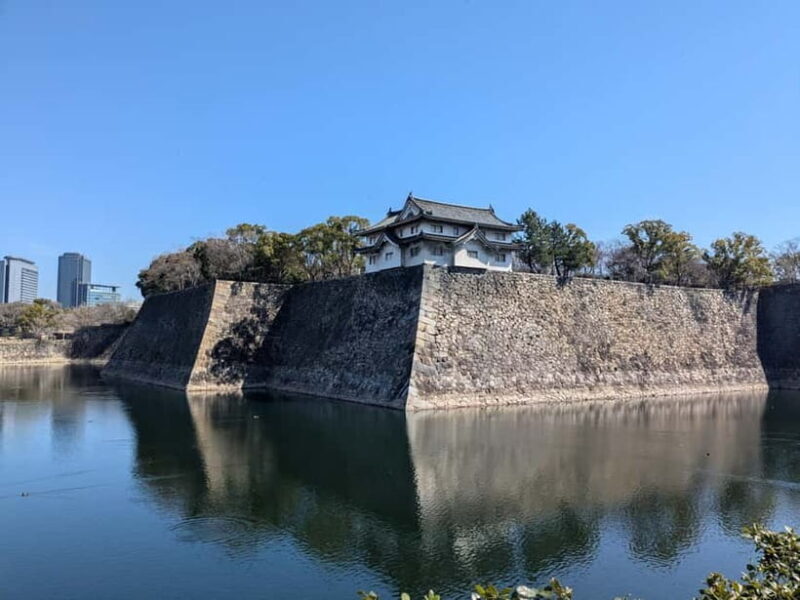 Osaka: Osaka Castle Guided Tour with Local Guide - Osaka: Osaka Castle Guided Tour with Local Guide