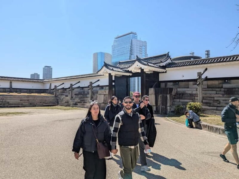 Osaka: Osaka Castle Guided Tour with Local Guide - FAQ