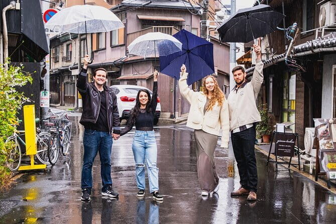 Osaka Photo Walk  Mini Tour Through Hidden Streets & Local Vibes - Who Should Consider This Tour?