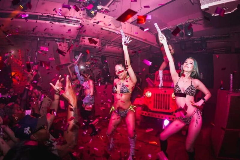 Osaka: Pink Paradise Club with Dance Show and Champagne - Who Should Consider This Experience?