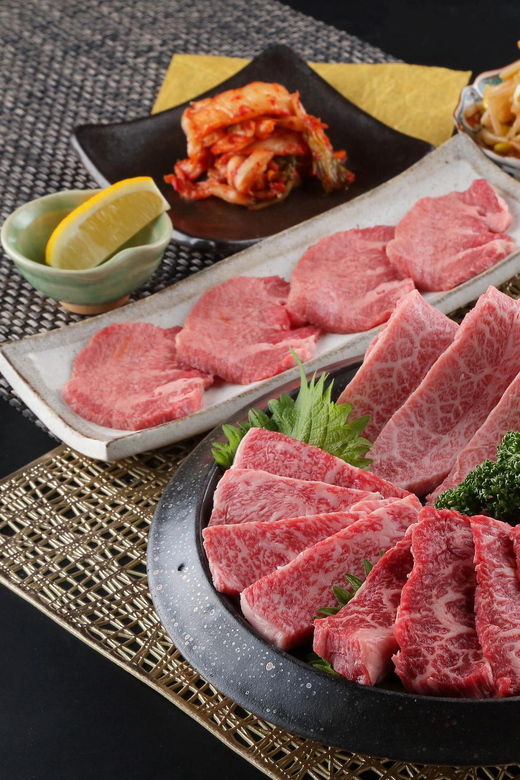 osaka-premium-wagyu-yakiniku-at-nikuoroshi-mannoya-bettei