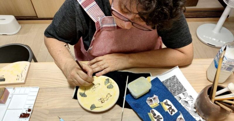 osaka-private-ceramic-painting-workshop