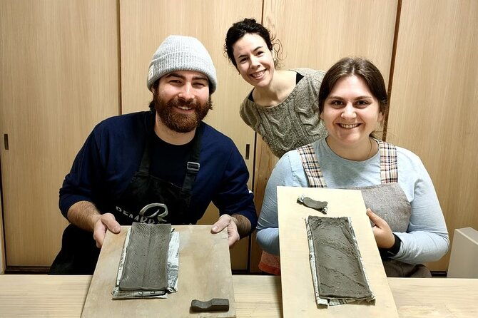 osaka-private-japanese-traditional-ceramics-experience