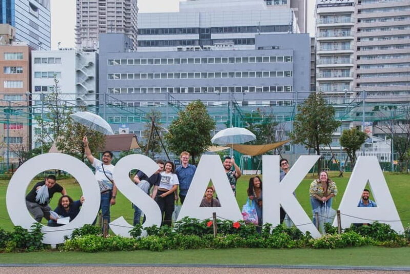 Osaka: Private Photo Tour Hidden gems and Iconic Spots - Key Points  