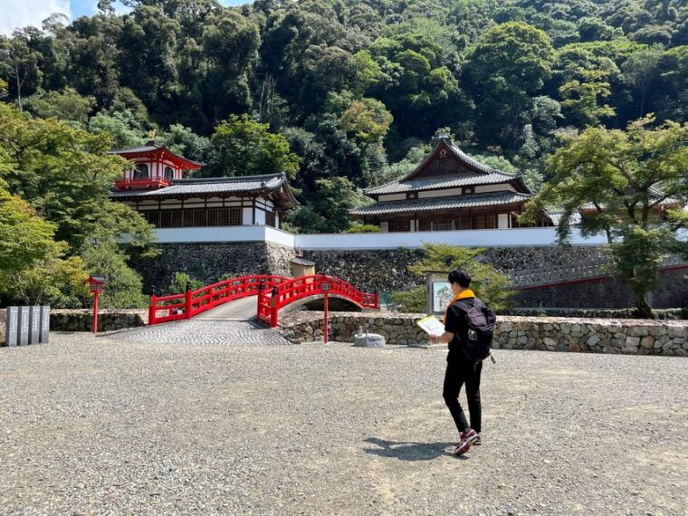 osaka-private-samurai-experience-train-with-sword-master