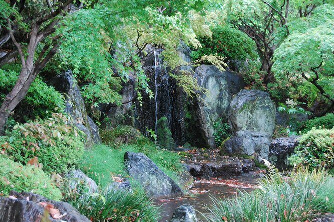Osaka Private Tour of Shitennoji, Osakas Oldest Temple - Key Points