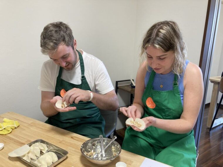 osaka-ramen-and-gyoza-cooking-class-in-dotonbori