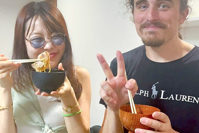 osaka-ramen-cooking-class-and-toasting-party
