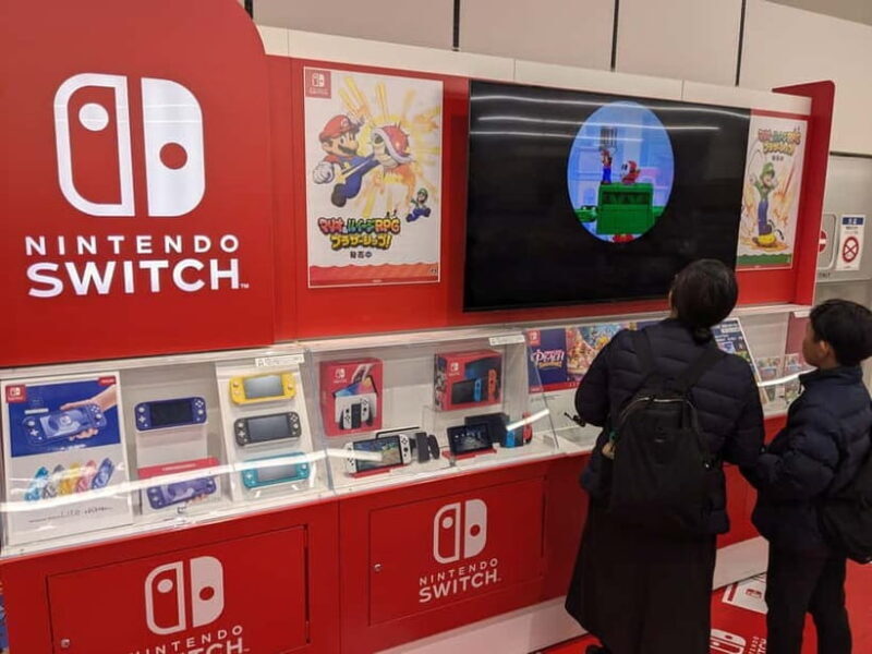 Osaka: Retro & Modern Gaming Adventure in Nipponbashi - Arcade Adventures and Modern Gaming