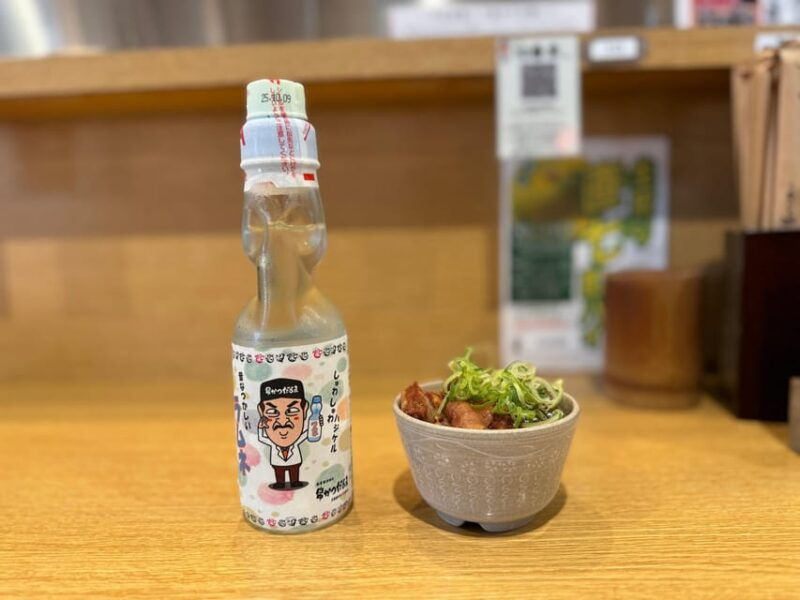 osaka-retro-shinsekai-food-tour-with-local-street-eats