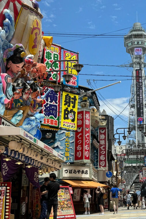 osaka-retro-shinsekai-food-tour-with-local-street-eats