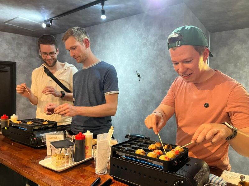 osaka-sake-tasting-with-takoyaki-diy