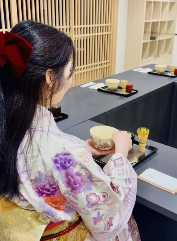 Osaka: Samurai Shows, Tea Ceremony and Japanese culture - The Sum Up