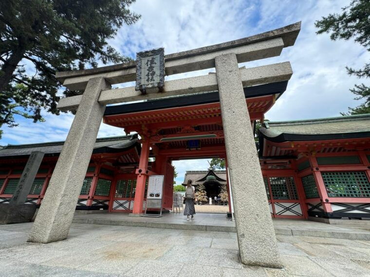 osaka-sumiyoshi-osakas-most-iconic-shrine-private-tour