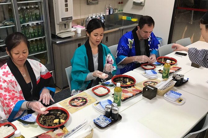 osaka-sushi-making-class-at-a-conveyor-belt-sushi-restaurant