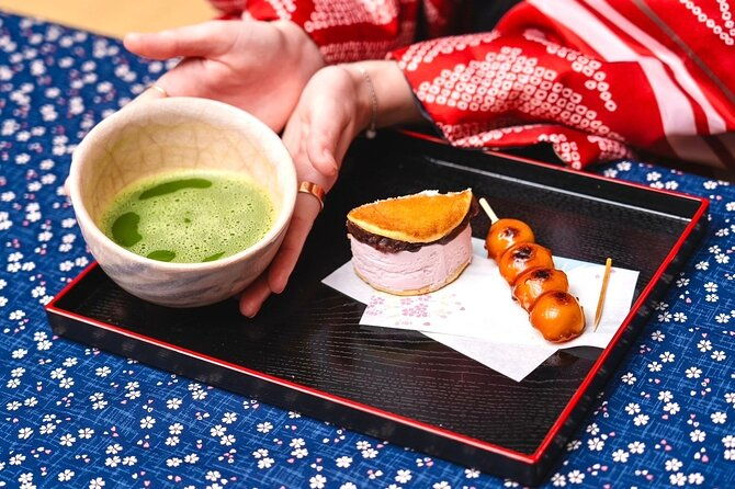 osaka-tea-ceremony-experience-at-the-temple