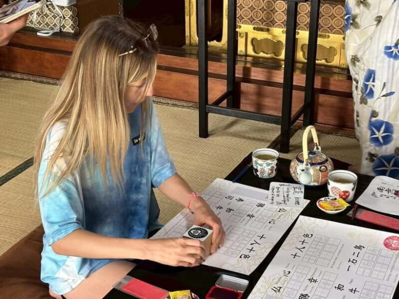 Osaka: Temple Tour and Traditional Calligraphy Lesson - What to Expect from the Osaka Temple Tour and Calligraphy Lesson
