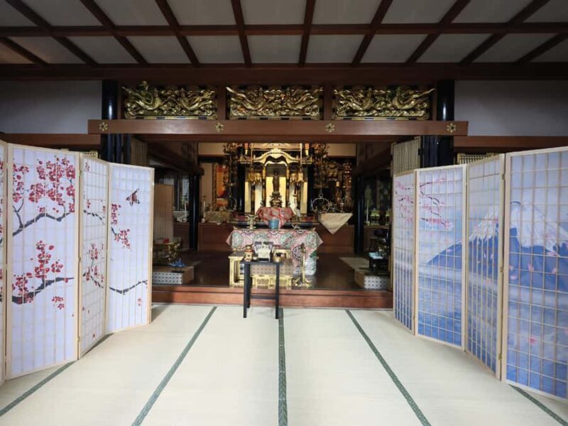 Osaka Temple Warm Bamboo Oil Massage  Deep Restore60min - What to Expect at This Osaka Temple Massage