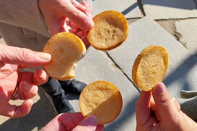 osaka-tenjinbashi-walking-food-tour-with-secret-food-tours