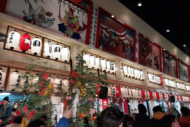 osaka-tenjinbashi-walking-food-tour-with-secret-food-tours