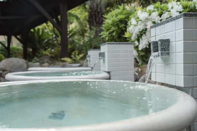 Osaka: Tennen Onsen Naniwa-no-Yu, the famous hot spring spa - What is Osaka’s Tennen Onsen Naniwa-no-Yu?