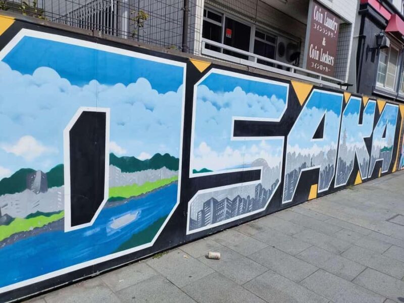 Osaka: Top Sights & Secrets Tour with a Local Guide - Exploring Osaka’s Top Sights and Hidden Corners