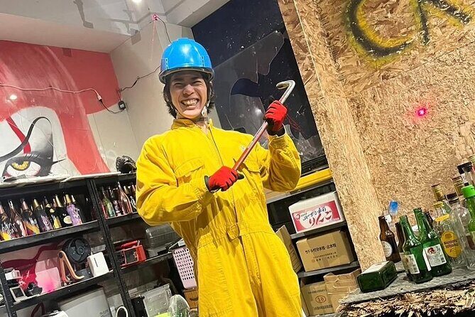 Osaka's Ultimate Destruction Experience - CRASH BOX Shinsaibashi - Key Points