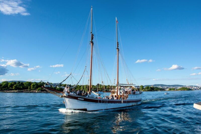 oslo-best-of-oslo-walking-tour-fjords-sightseeing-cruise