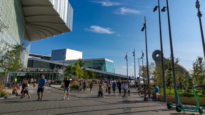 oslo-city-highlights-walking-tour