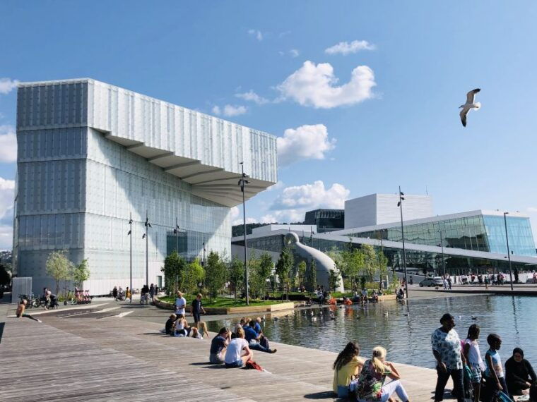 oslo-city-sightseeing-discovery-tour-by-bus