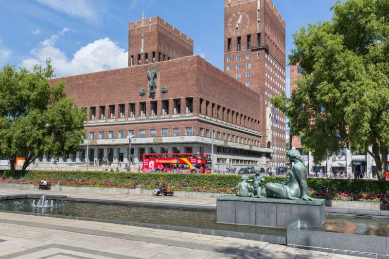 oslo-city-sightseeing-hop-on-hop-off-bus-tour