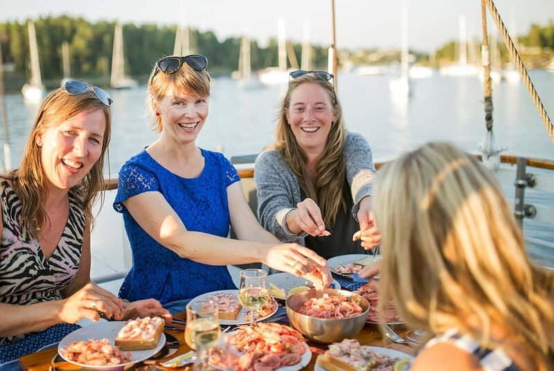 Oslo: fjord dinner cruise on sailing ship + seafood buffet - Why This Experience Is Worth Considering