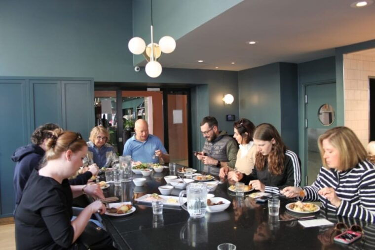 oslo-food-tasting-and-walking-tour-with-a-local