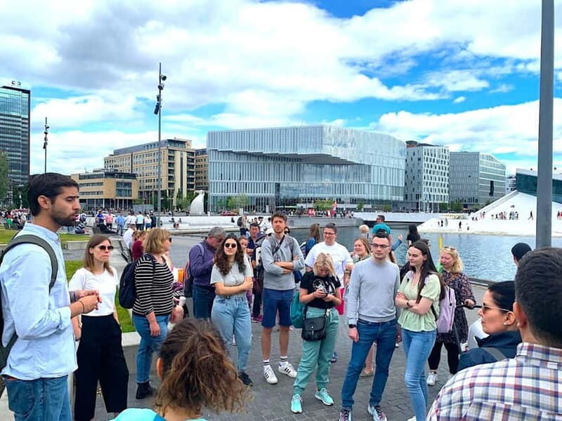 Oslo: Guided Walking Tour of Central Oslo with Local Guide - The Itinerary: What You’ll See and Do
